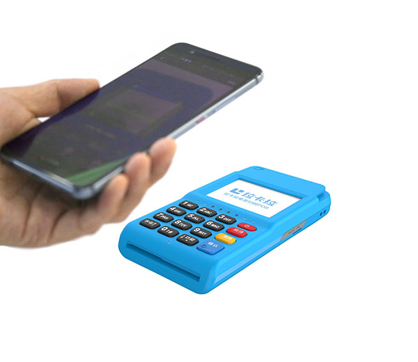 信用卡需要升級提升額度，升級信用卡也需要經(jīng)常用POS機消費